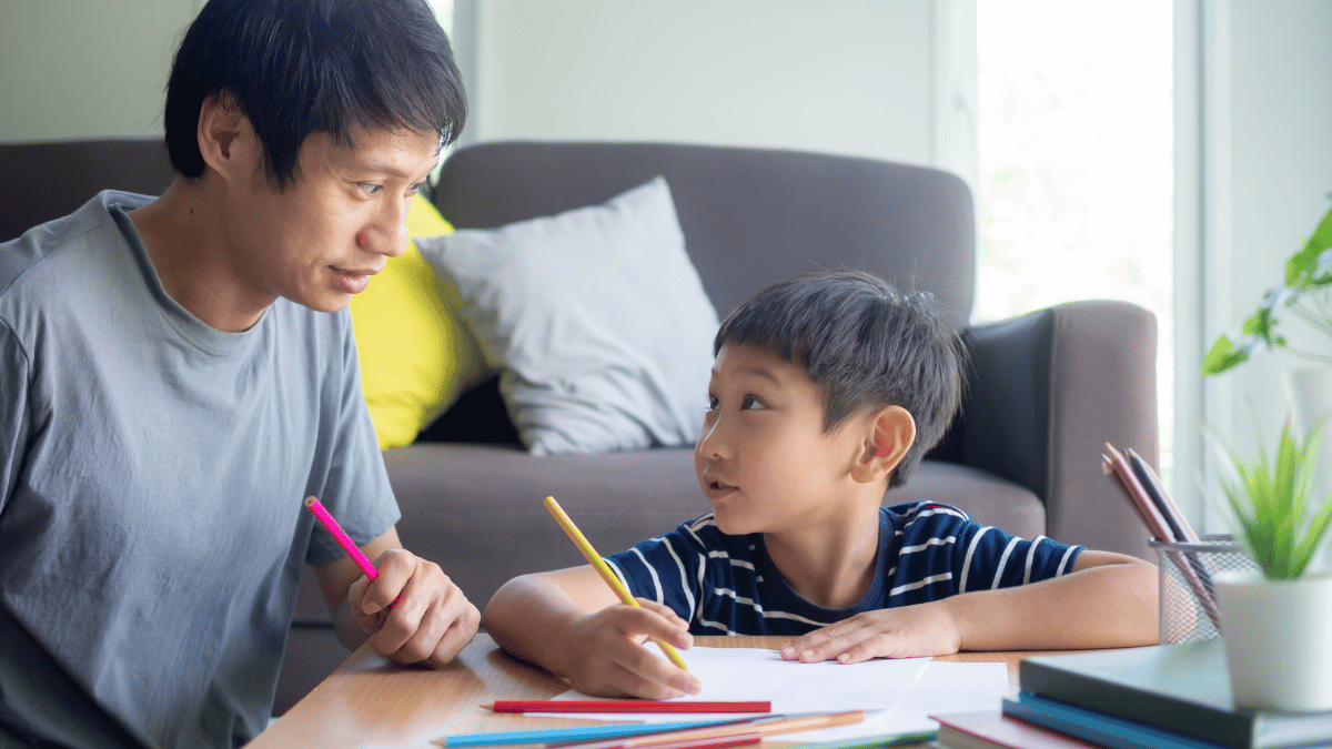 Trẻ tăng động và tăng động giảm chú ý khác nhau như thế nào